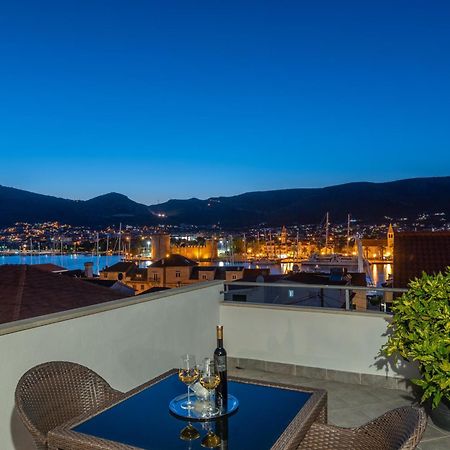 Apartments Orlic Trogir Eksteriør billede
